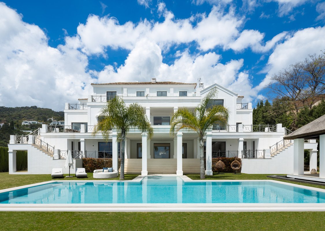 Neue Gebäude - Villa -
 - Benahavís