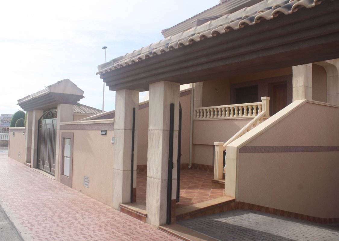 New Build - terraced -
 - Torrevieja